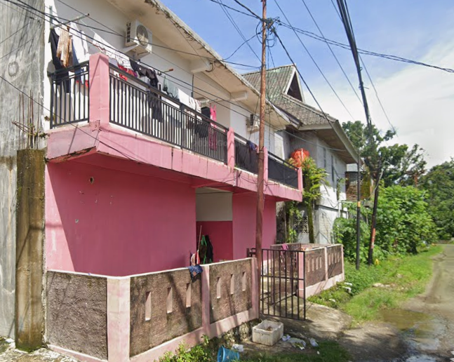 Kost Pink Barru
