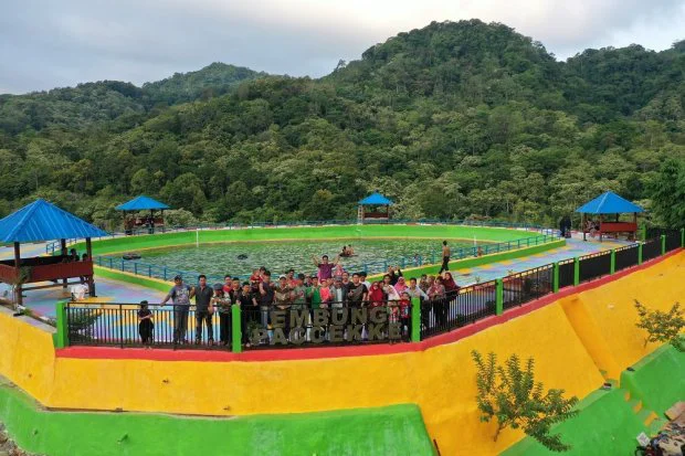 Embung Wisata Paccekke 
